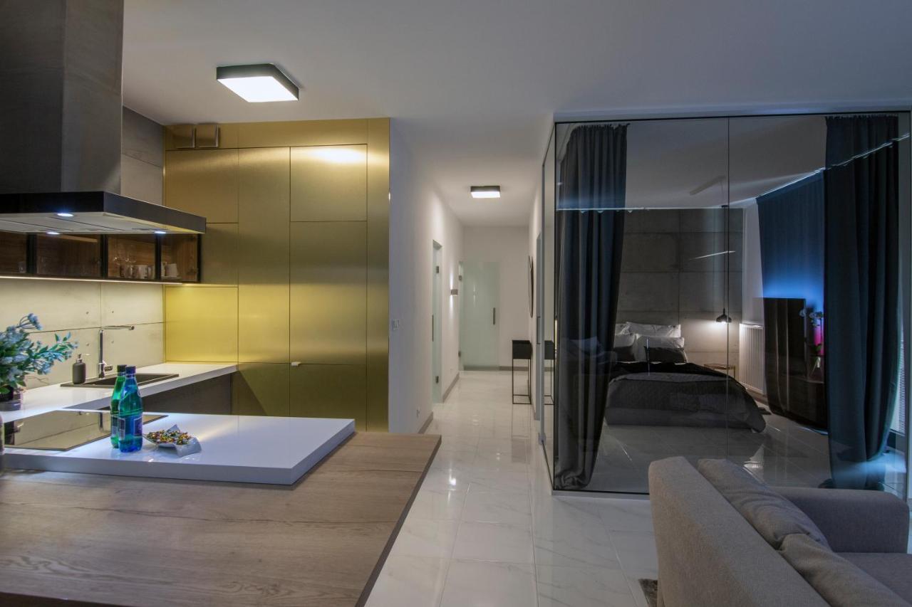 El - Antares Apartment Posen